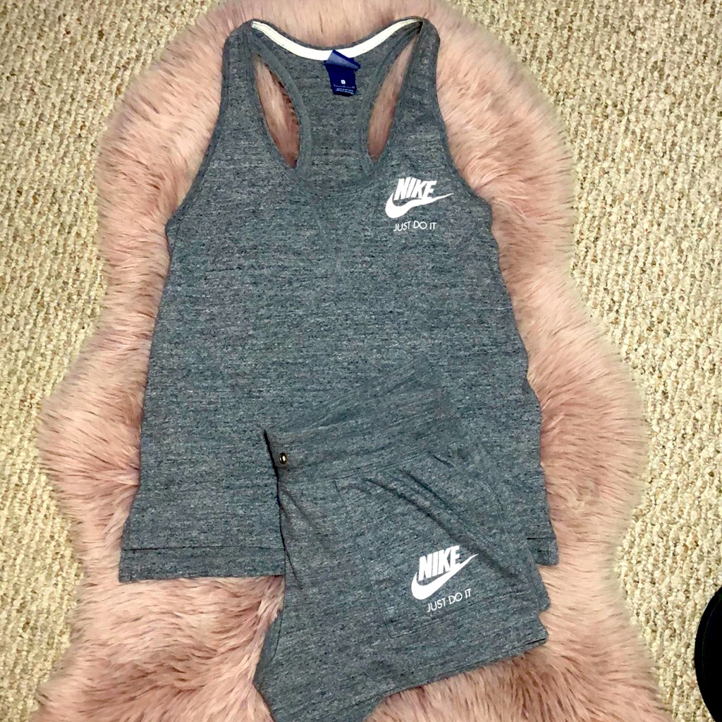 Nike Athletic Set